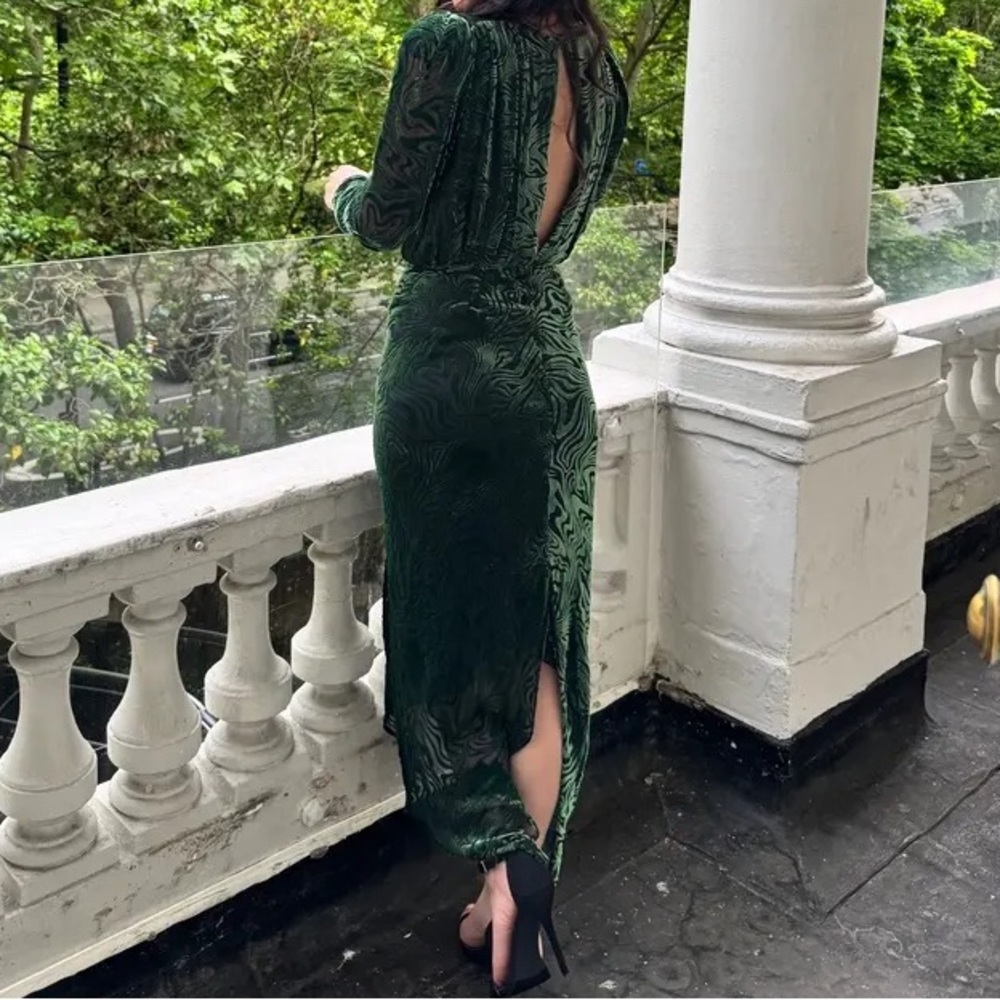 Long Sleeve Christmas Holiday Party Dress - Picture 2 of 16